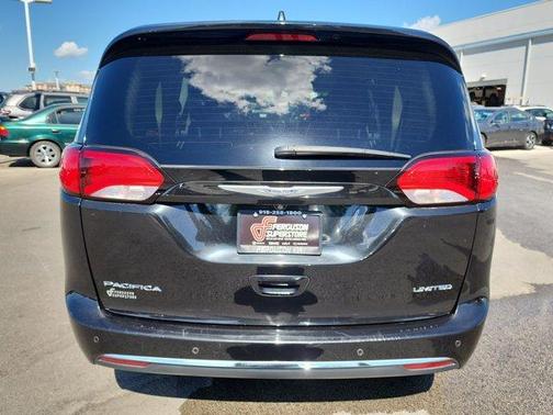 2019 Chrysler Pacifica Limited