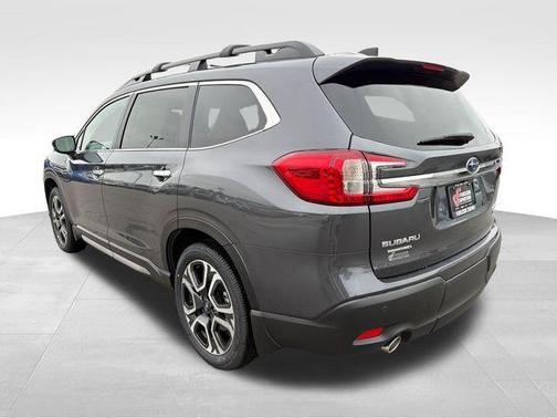 Magnetite Gray Metallic 2026 Subaru Ascent Touring