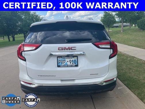 2024 GMC Terrain SLT