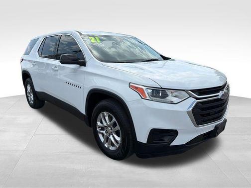 Summit White 2021 Chevrolet Traverse LS