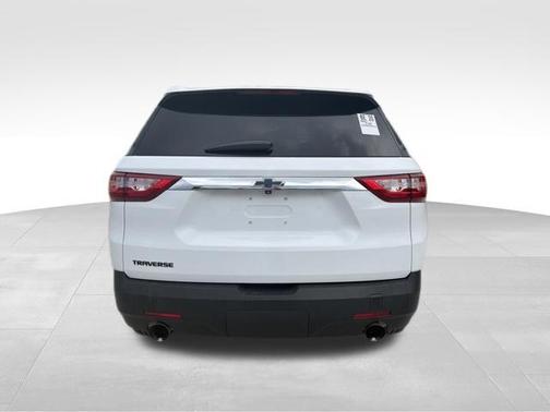 Summit White 2021 Chevrolet Traverse LS