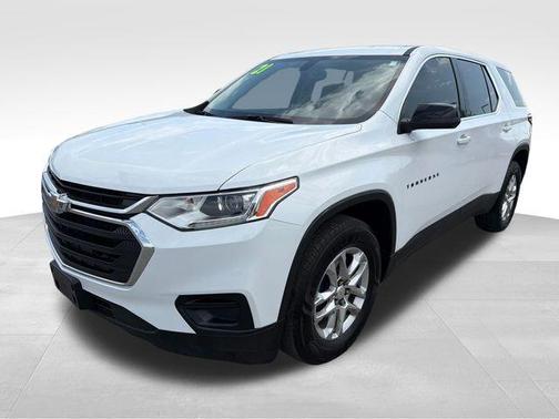 Summit White 2021 Chevrolet Traverse LS