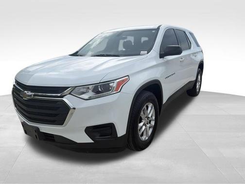 Summit White 2021 Chevrolet Traverse LS
