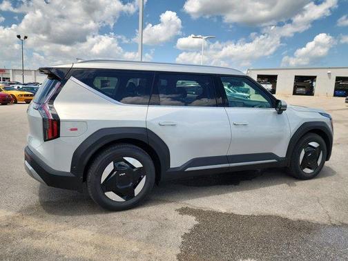 2026 Kia EV9 Wind