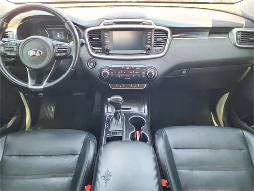 2017 Kia Sorento EX