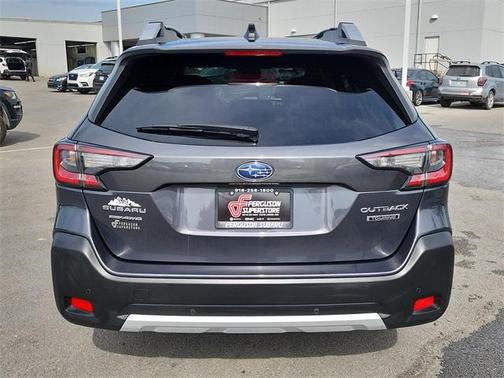 2023 Subaru Outback Touring