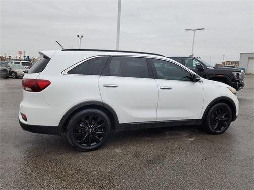 2020 Kia Sorento S