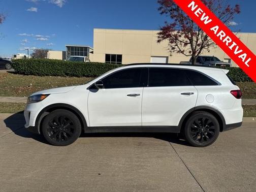 2020 Kia Sorento S