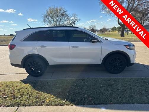 2020 Kia Sorento S