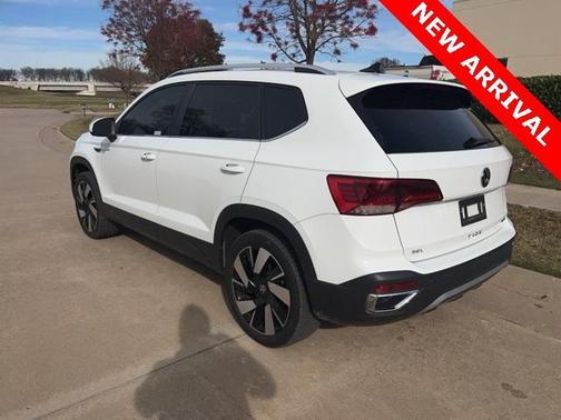 2024 Volkswagen Taos 1.5T SEL