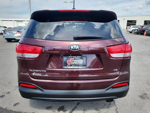 2018 Kia Sorento LX
