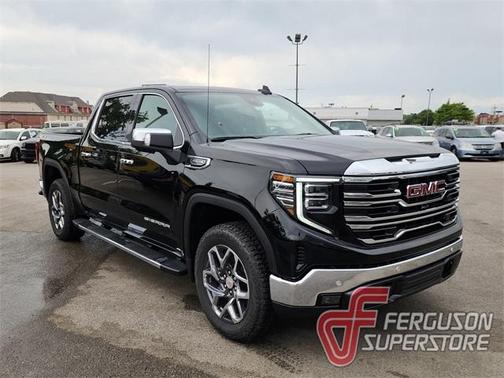 2025 GMC Sierra 1500 SLT