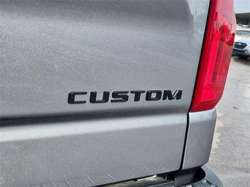 2022 Chevrolet Silverado 1500 Limited Custom