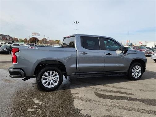 2022 Chevrolet Silverado 1500 Limited Custom