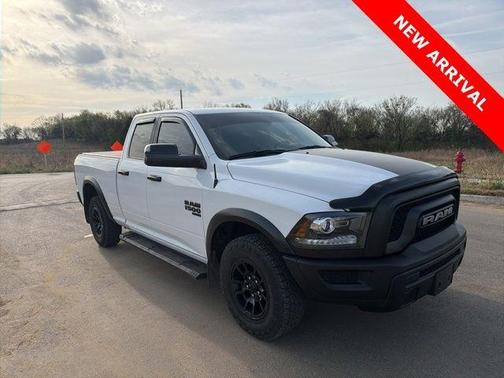 Bright White Clearcoat 2024 RAM 1500 Classic SLT