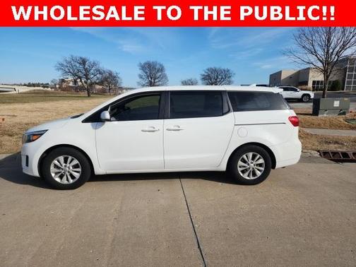 2016 Kia Sedona L