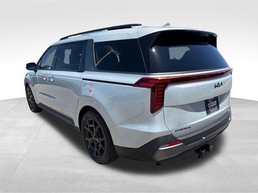 Ivory Silver 2026 Kia Carnival SX Prestige