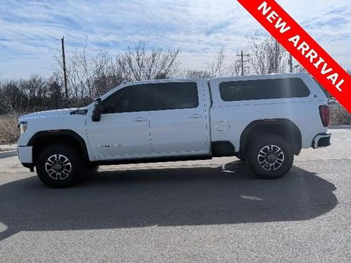 2023 GMC Sierra 2500 AT4