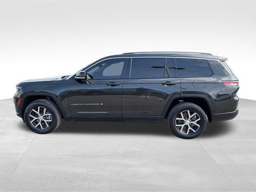 Rocky Mountain Pearlcoat 2023 Jeep Grand Cherokee L Limited