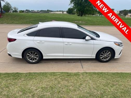 2019 Hyundai SONATA SE