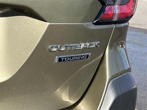 2023 Subaru Outback Touring