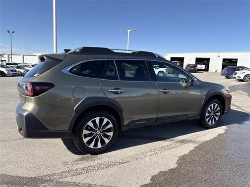 2023 Subaru Outback Touring