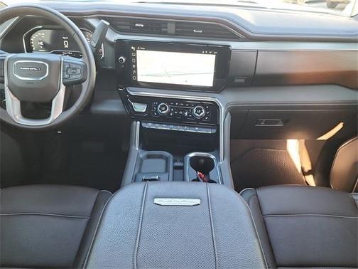 2025 GMC Sierra 3500 Denali