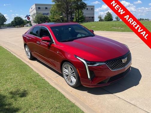 2022 Cadillac CT4 Premium Luxury