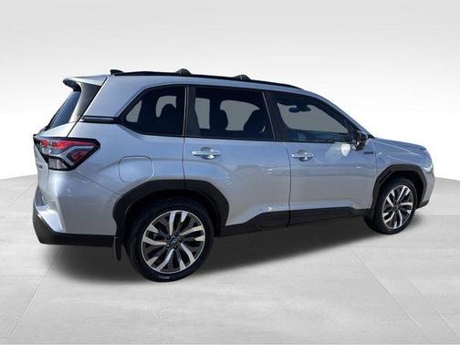 Ice Silver Metallic 2025 Subaru Forester Hybrid Touring