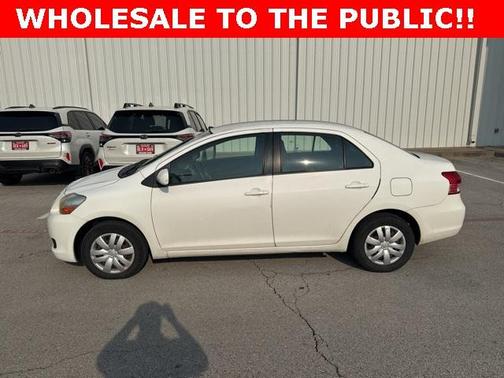 2011 Toyota Yaris Base