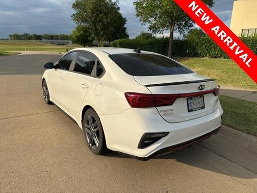 2021 Kia Forte GT-Line
