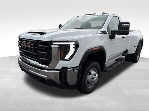 Summit White 2026 GMC Sierra 3500 Pro