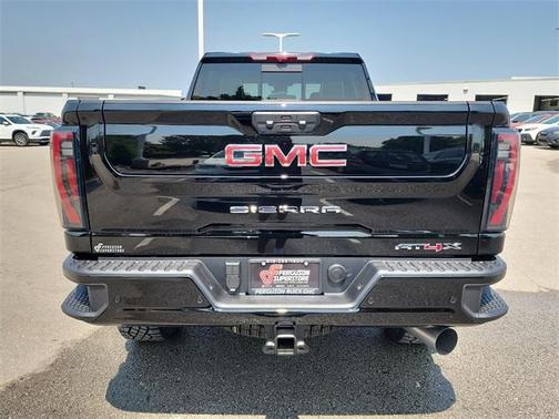 2025 GMC Sierra 2500 AT4X