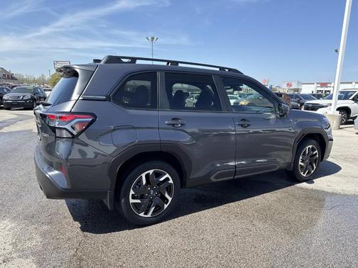 Magnetite Gray Metallic 2025 Subaru Forester Hybrid Limited