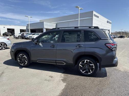 Magnetite Gray Metallic 2025 Subaru Forester Hybrid Limited