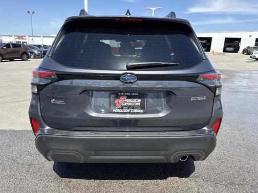 Magnetite Gray Metallic 2025 Subaru Forester Hybrid Limited