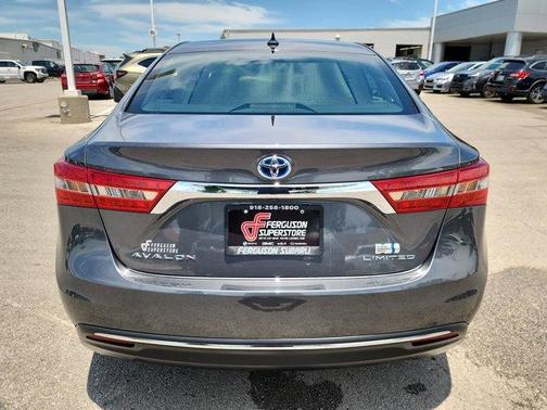 2018 Toyota Avalon Hybrid Limited