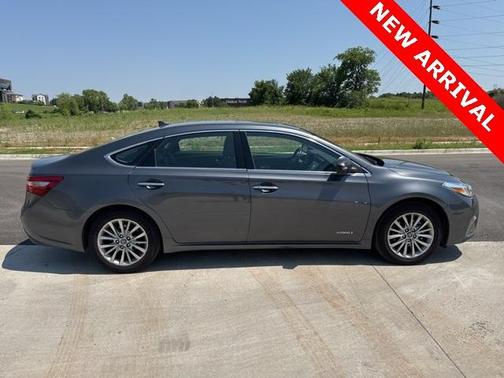 2018 Toyota Avalon Hybrid Limited