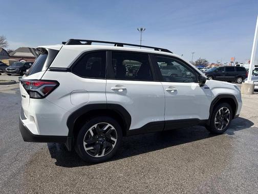 2025 Subaru Forester Hybrid 