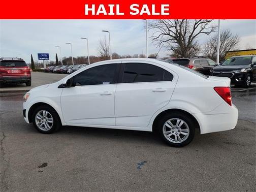 2016 Chevrolet Sonic LT