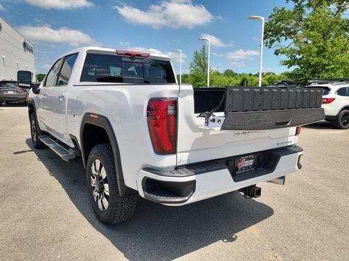 2025 GMC Sierra 2500 Denali