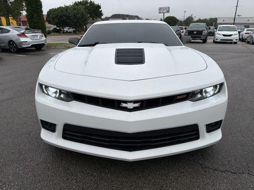 Summit White 2015 Chevrolet Camaro 2SS