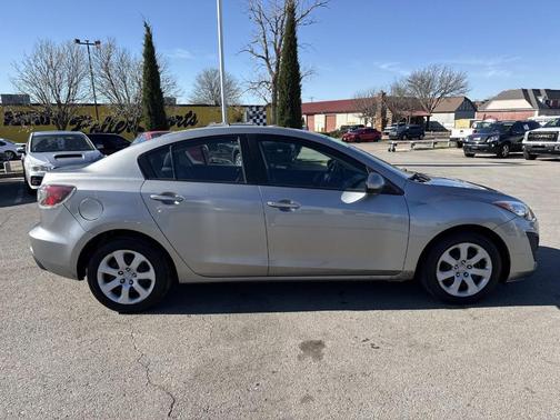 2010 Mazda Mazda3 i Sport