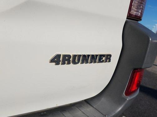 2003 Toyota 4Runner SR5