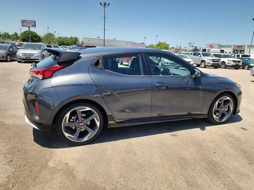 2020 Hyundai Veloster Turbo