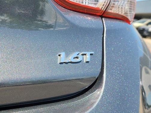 2020 Hyundai Veloster Turbo