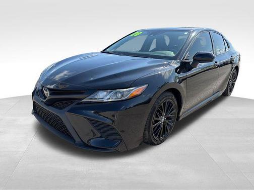 Midnight Black Metallic 2020 Toyota Camry SE Nightshade