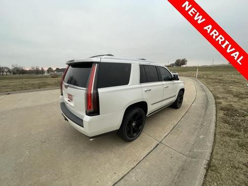 2016 Cadillac Escalade Platinum