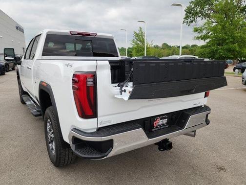 2025 GMC Sierra 2500 SLT