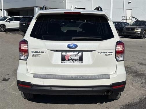 2017 Subaru Forester 2.5i Touring